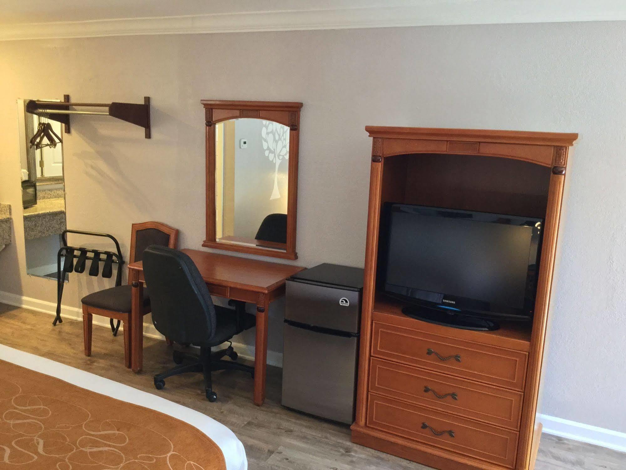 Journey Inn Woodland Kültér fotó